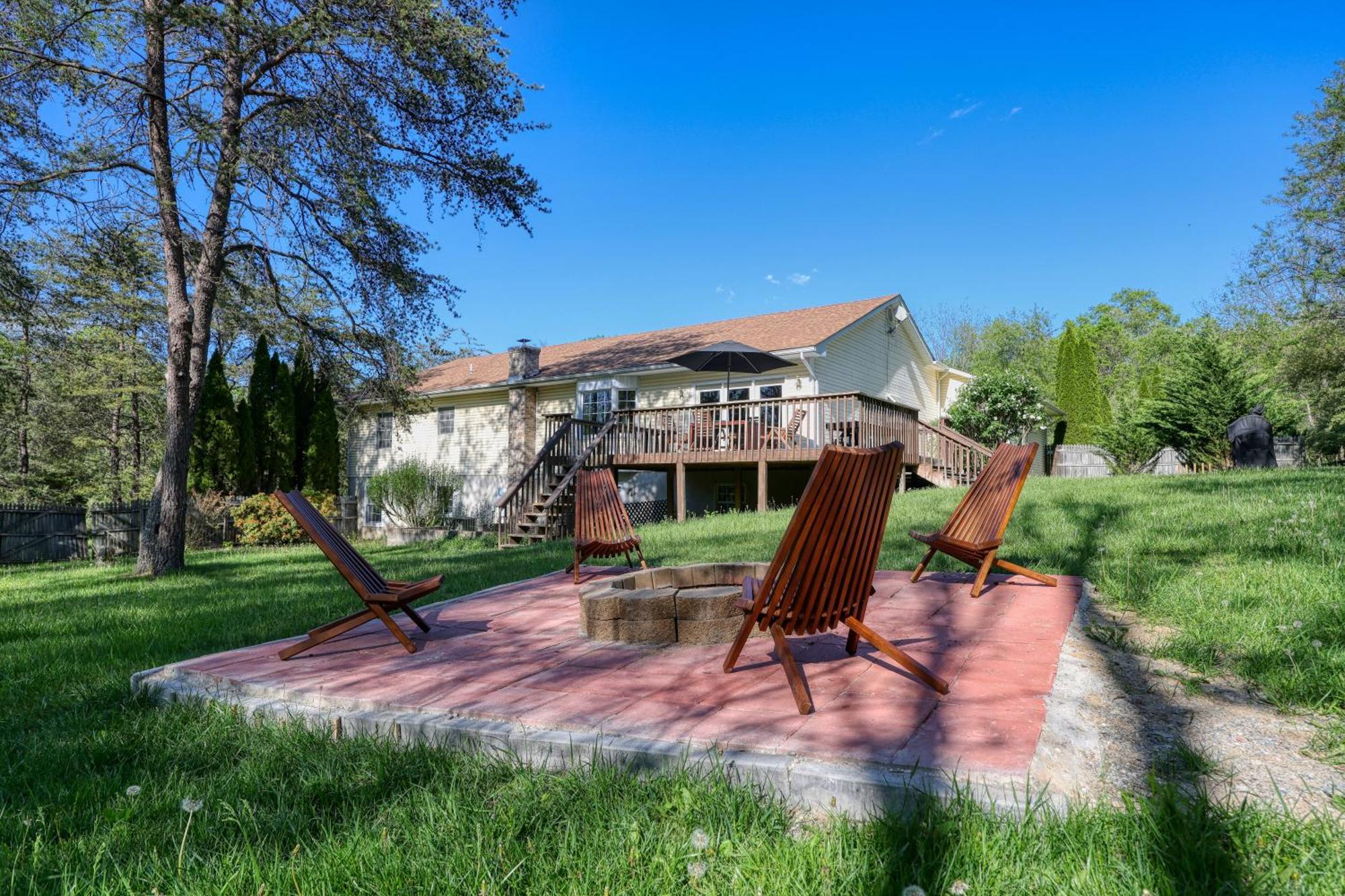 Holiday home The House - Secluded Mountain Valley Getaway